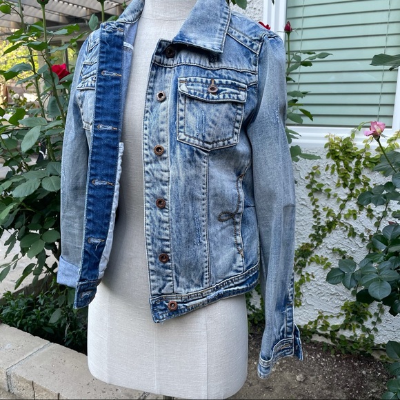 Western patch Jean Jacket - Picture 4 of 7